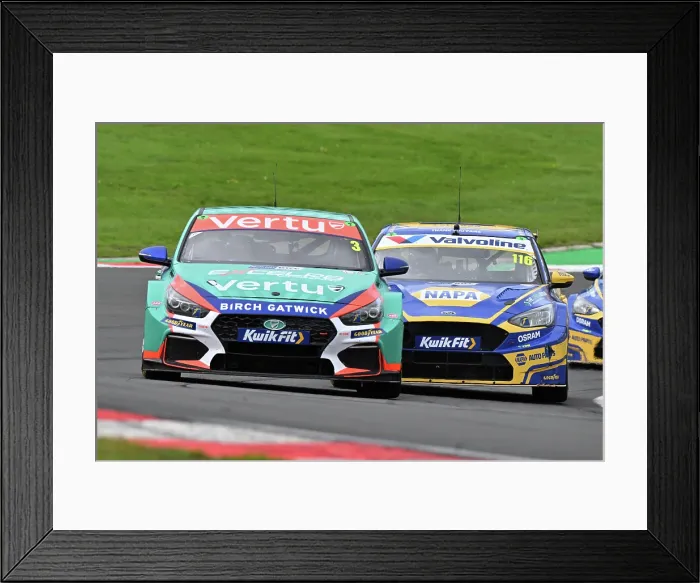 Framed Print : CZ5_1841 Tom Chilton, Hyundai i30N, Team VERTU, Ashley Sutton, Ford Focus ST, NAPA Racing UK.jpg Framed Print : CZ5_1841 Tom Chilton, Hyundai i30N, Team VERTU, Ashley Sutton, Ford Focus ST, NAPA Racing UK.jpg