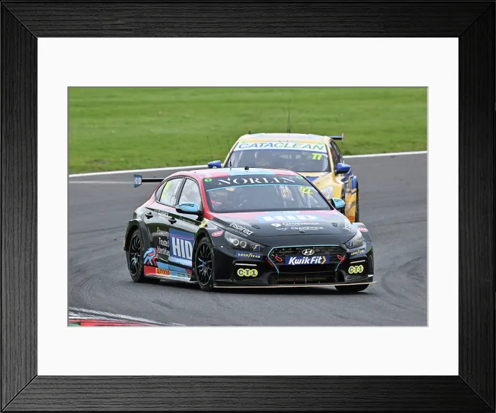 Framed Print : CZ5_2524 Chris Smiley, Hyundai i30N, Restart Racing.jpg Framed Print : CZ5_2524 Chris Smiley, Hyundai i30N, Restart Racing.jpg