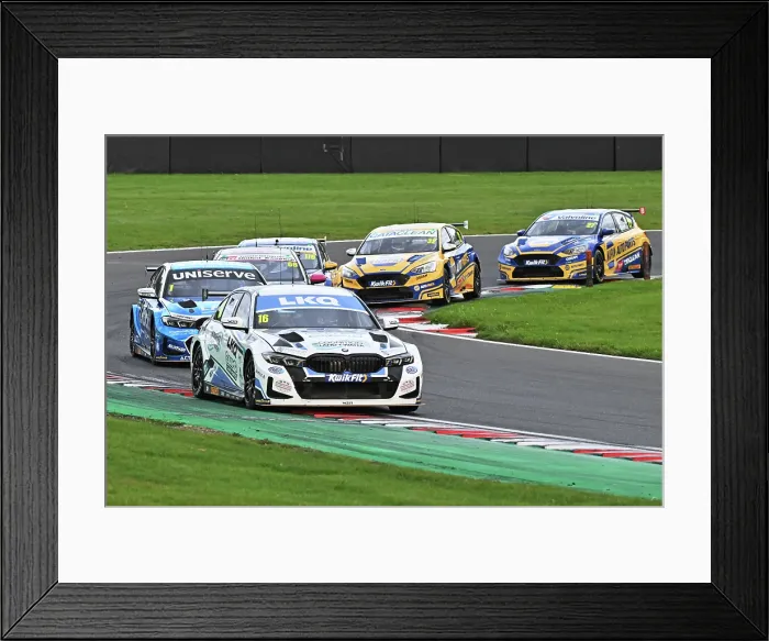Framed Print : CZ5_2544 Aiden Moffat, BMW 330i M Sport, LKQ Euro Car Parts Racing with WSR.jpg Framed Print : CZ5_2544 Aiden Moffat, BMW 330i M Sport, LKQ Euro Car Parts Racing with WSR.jpg