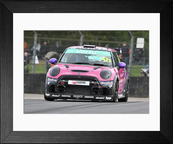 Framed Print : CZ5_2300 Henry Howarth, Jamsport Racing UK, MINI F56 JCW Sport.jpg