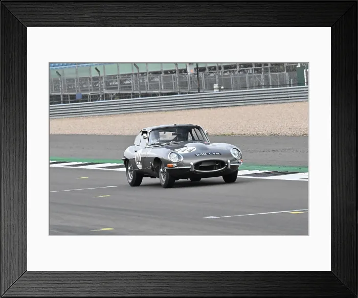 Framed Print : CZ5_2624 Paul Pochciol, James Hanson, Jaguar E-Type.jpg Framed Print : CZ5_2624 Paul Pochciol, James Hanson, Jaguar E-Type.jpg