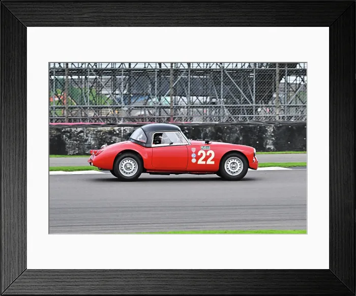 Framed Print : CZ5_2686 Nicola Burnside, Bond, MG A.jpg Framed Print : CZ5_2686 Nicola Burnside, Bond, MG A.jpg