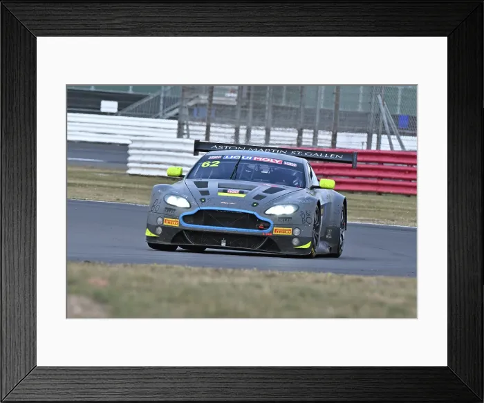Framed Print : CZ4_0006 Karl Makela, Aston Martin Vantage V12 GT3.jpg