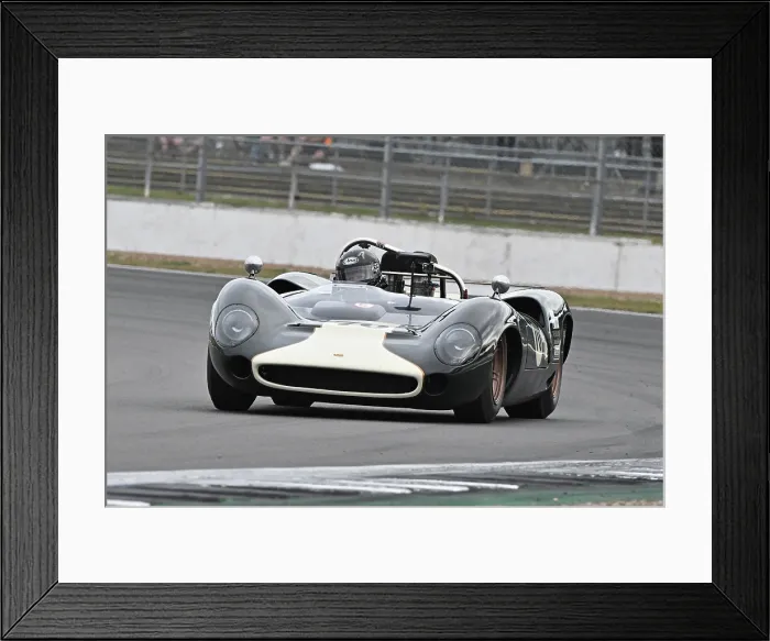 Framed Print : CZ4_0304 Steve Seaman, Andrew Newall, Lola T70 Mk2 Spyder.jpg Framed Print : CZ4_0304 Steve Seaman, Andrew Newall, Lola T70 Mk2 Spyder.jpg