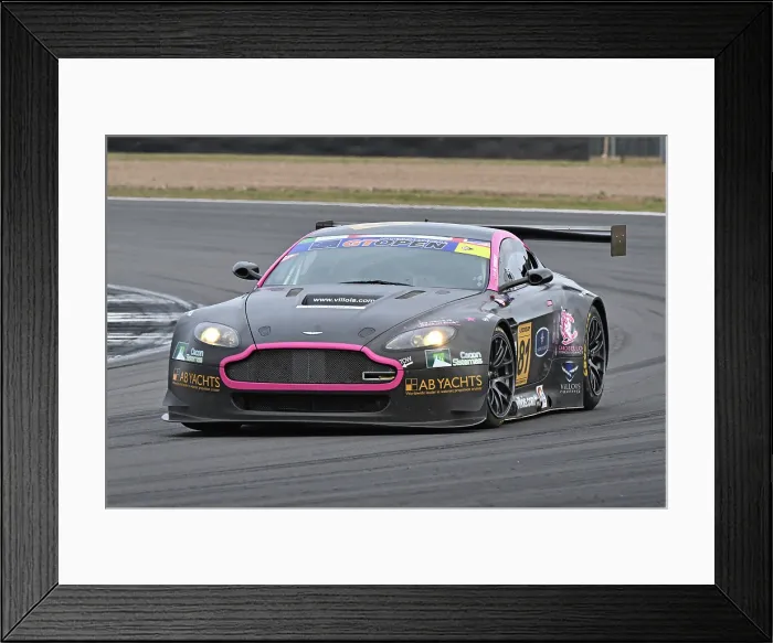 Framed Print : CZ4_0184 Rob Fenn, Paul Whight, Aston Martin Vantage GT2.jpg