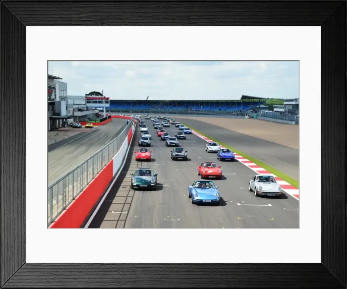 Framed Print : Porsche 911 Parade Framed Print : Porsche 911 Parade