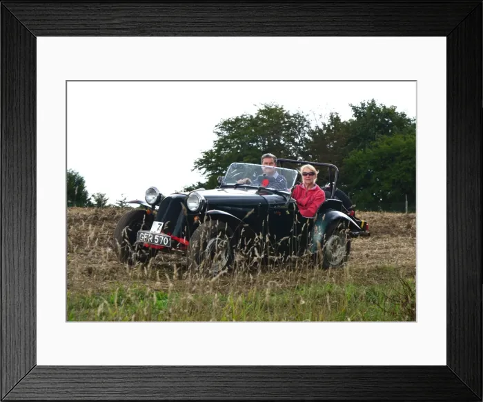 Framed Print : Ross Nuten, HSTA Plashes Farm