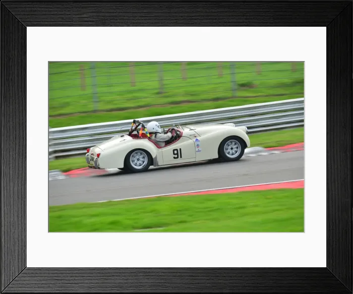 Framed Print : Anthony Ross, Alfa Romeo Spyder 1750 Framed Print : Anthony Ross, Alfa Romeo Spyder 1750