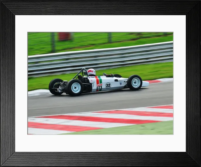 Framed Print : Ian Jeary, Dulon LD9