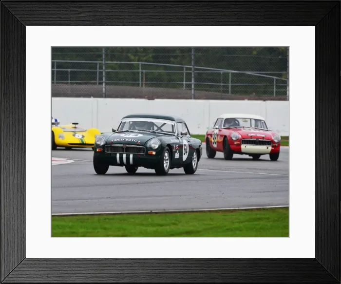 Framed Print : Martin Richardson, MGB, CJ5 1130 Framed Print : Martin Richardson, MGB, CJ5 1130