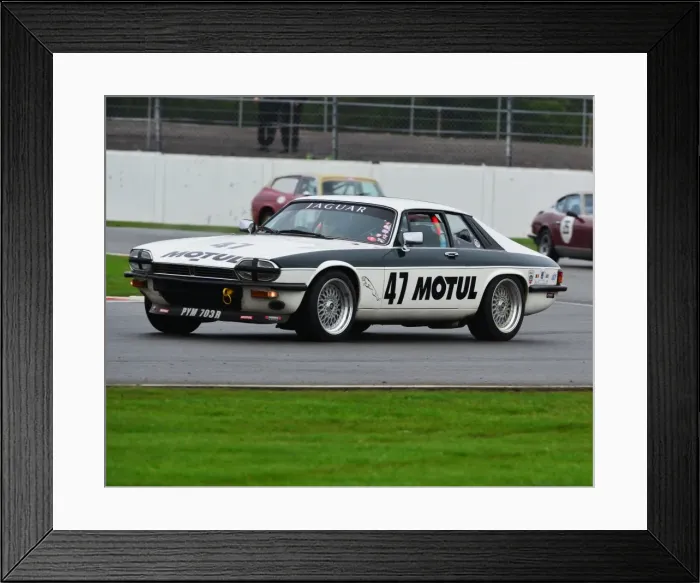 Framed Print : CJ5 1301 Paul Aslett, Jaguar XJS Framed Print : CJ5 1301 Paul Aslett, Jaguar XJS