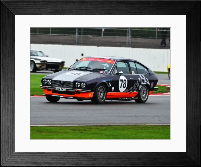 Framed Print : CJ5 1317 Mark Dudley, Alfa Romeo 2000 GTV Framed Print : CJ5 1317 Mark Dudley, Alfa Romeo 2000 GTV