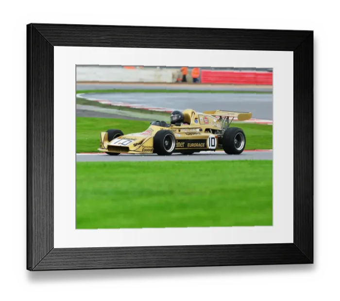 Framed Print : CJ5 1393 Mark Hulme, Toj Modus M1 Framed Print : CJ5 1393 Mark Hulme, Toj Modus M1