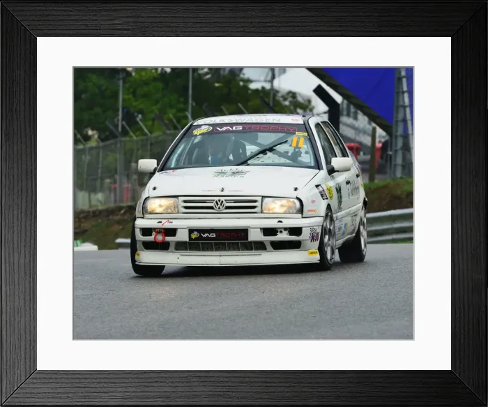 Framed Print : CJ4 5132 Barrie Culley, Vento VR6 Framed Print : CJ4 5132 Barrie Culley, Vento VR6