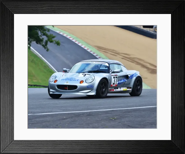 Framed Print : CJ4 5239 Mark Yates, Elise S1 Framed Print : CJ4 5239 Mark Yates, Elise S1