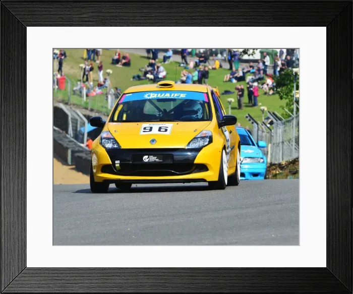 Framed Print : CJ4 5400 David Thomas, Renault Clio Cup