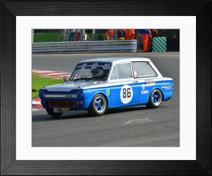 Framed Print : CJ4 8848 Andy Jones, Singer Chamois, BCC 259 C Framed Print : CJ4 8848 Andy Jones, Singer Chamois, BCC 259 C