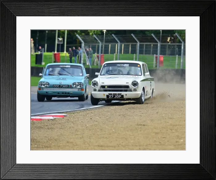 Framed Print : CJ4 9719 Jonathan Gomm, Ford Lotus Cortina, Richard Cross, Triumph 2000 Mk1 Framed Print : CJ4 9719 Jonathan Gomm, Ford Lotus Cortina, Richard Cross, Triumph 2000 Mk1