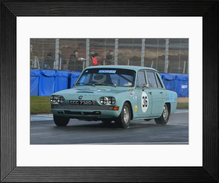 Framed Print : CJ3 1149 Richard Cross, Triumph 2000 Mk1 Framed Print : CJ3 1149 Richard Cross, Triumph 2000 Mk1