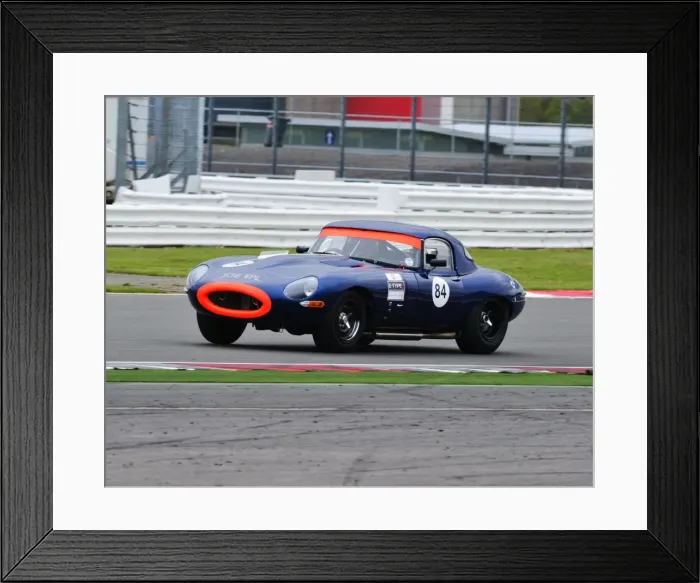Framed Print : CJ3 6445 Sandy Watson, Martin O Connell, Jaguar E-Type Framed Print : CJ3 6445 Sandy Watson, Martin O Connell, Jaguar E-Type
