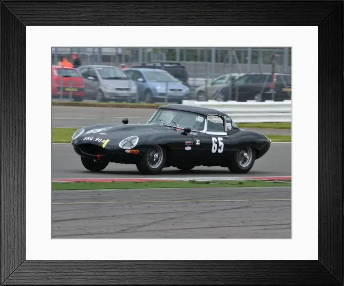 Framed Print : CJ3 6455 James Patterson, Suzanne Sears, Jaguar E-Type Framed Print : CJ3 6455 James Patterson, Suzanne Sears, Jaguar E-Type