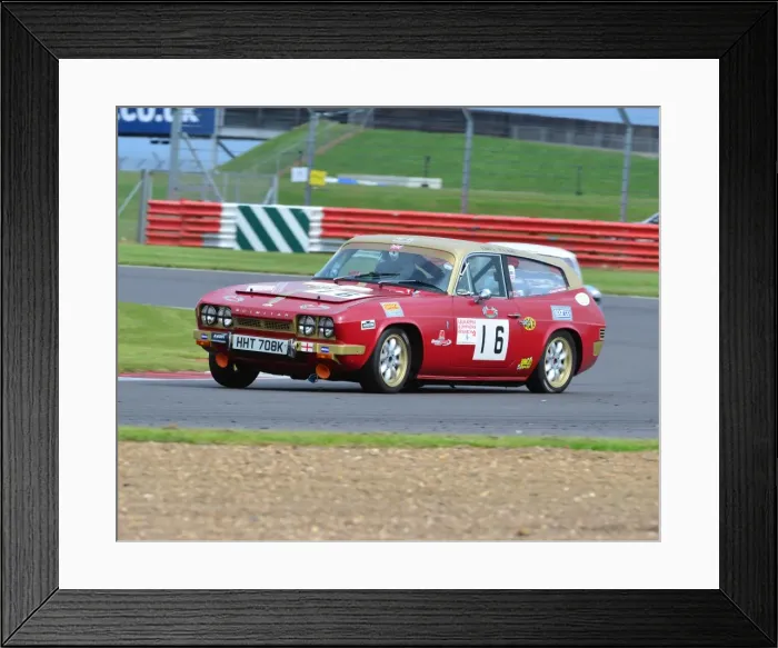 Framed Print : CJ3 6984 Alan Hersey, Reliant Scimitar 5a