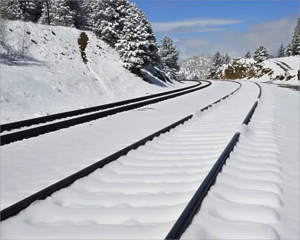 CJ3 3120 Rail tracks in the snow