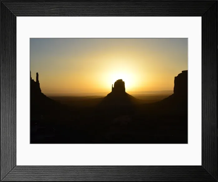 Framed Print : CJ3 3542 Monument Valley sunrise Framed Print : CJ3 3542 Monument Valley sunrise