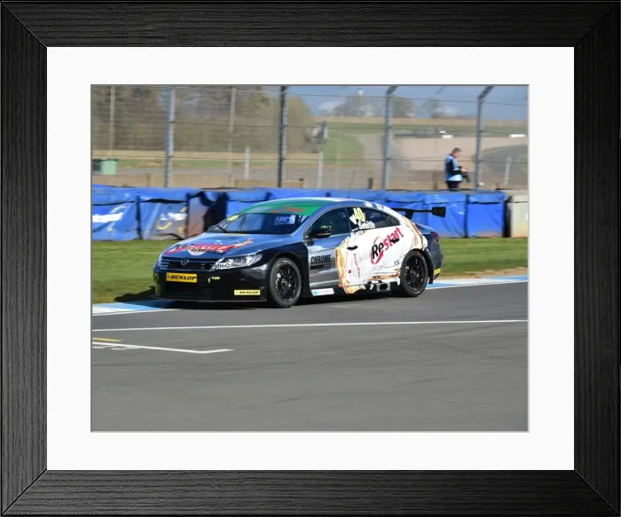 Framed Print : CM1 0434 Aron Smith, Chrome Edition Restart racing, Volkswagen CC Framed Print : CM1 0434 Aron Smith, Chrome Edition Restart racing, Volkswagen CC