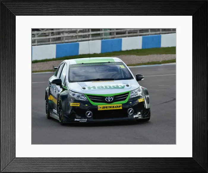 Framed Print : CM1 0570 Simon Belcher, Handy Motorsport, Toyota Avensis Framed Print : CM1 0570 Simon Belcher, Handy Motorsport, Toyota Avensis