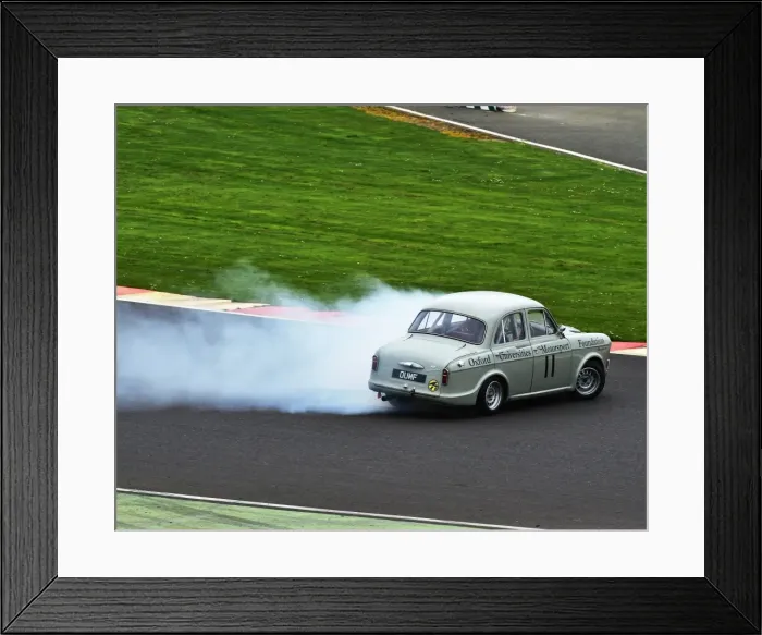 Framed Print : CM1 4014 OUMF, sans engine core plug Framed Print : CM1 4014 OUMF, sans engine core plug