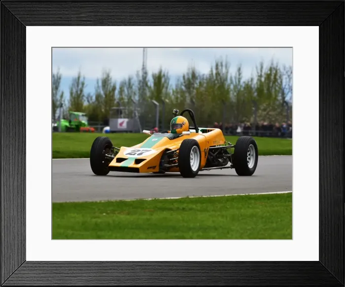 Framed Print : CM1 5382 Dick Dixon, Lotus 61
