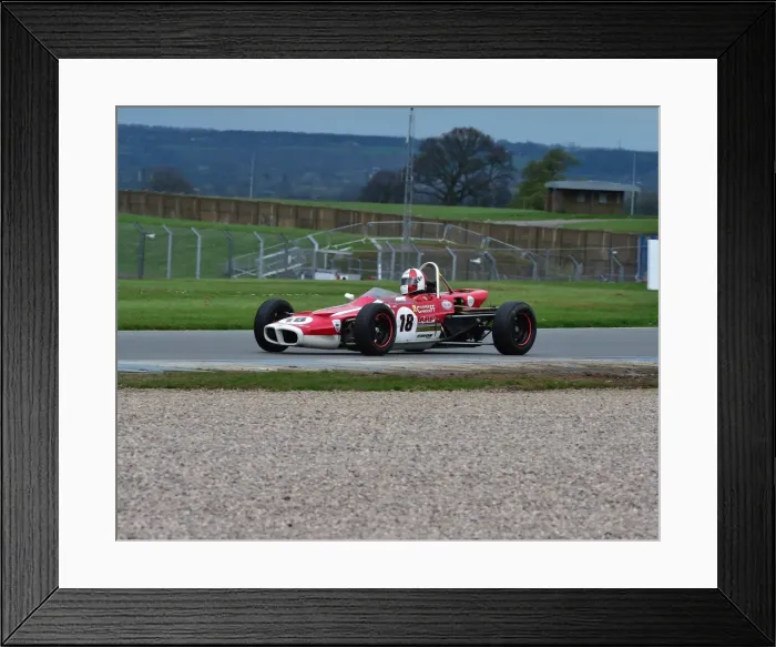Framed Print : CM1 5495 Stuart Dix, Cooper Chinook