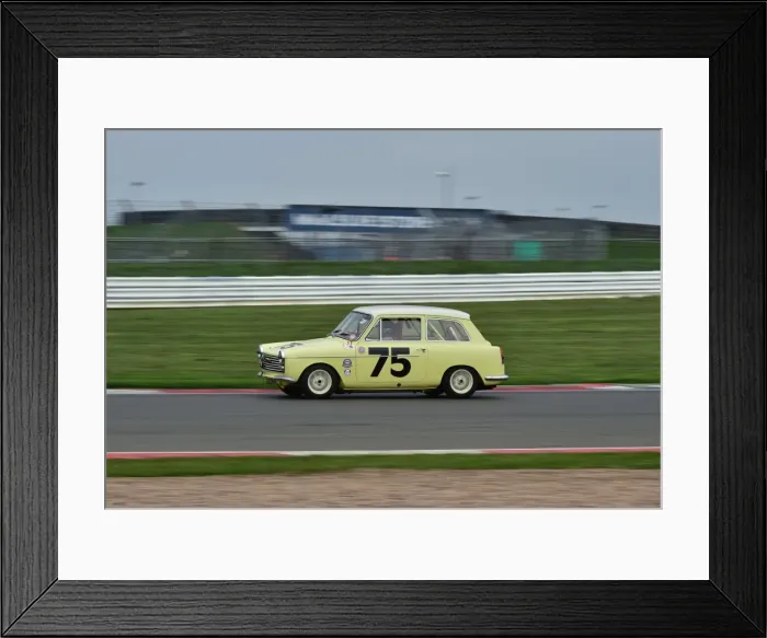 Framed Print : CM1 3772 Darryl Davis, Ashley A40, BDV 660 C Framed Print : CM1 3772 Darryl Davis, Ashley A40, BDV 660 C