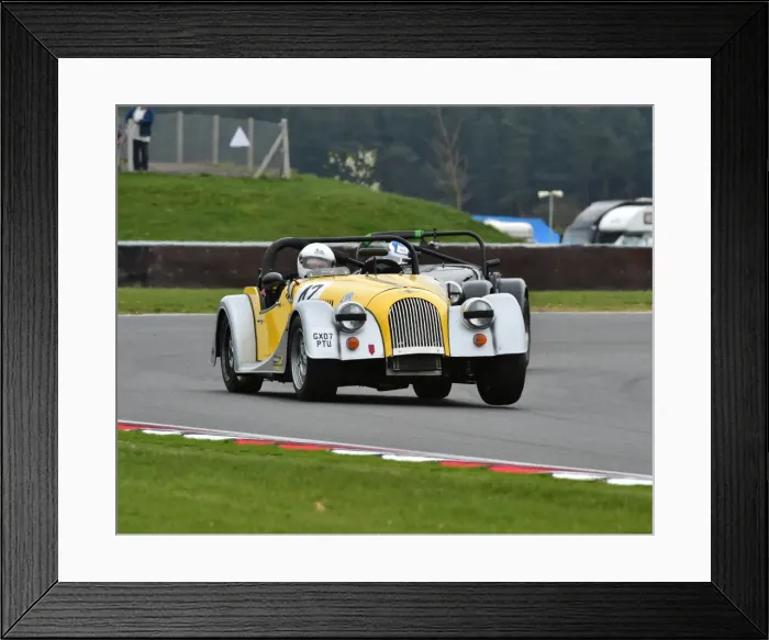 Framed Print : CM1 6532 Peter Cole, Morgan Roadster, GX 07 PTU Framed Print : CM1 6532 Peter Cole, Morgan Roadster, GX 07 PTU