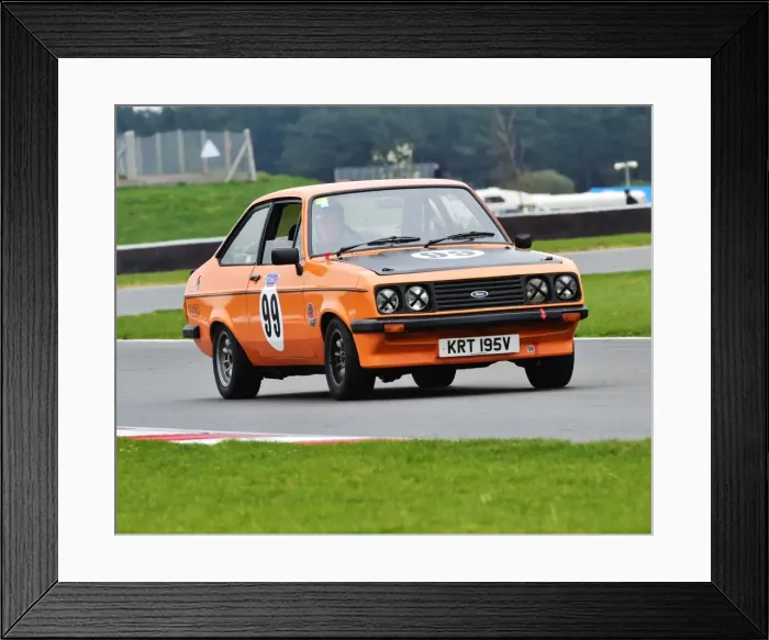 Framed Print : CM1 6695 Simon James, Chris James, Ford Escort, RS2000, KRT 195 V Framed Print : CM1 6695 Simon James, Chris James, Ford Escort, RS2000, KRT 195 V