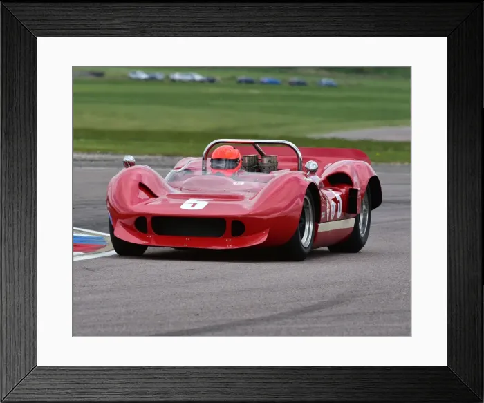Framed Print : CM1 9082 Chris Goodwin, McLaren M1B, Guards Trophy for Sports Racing Cars Framed Print : CM1 9082 Chris Goodwin, McLaren M1B, Guards Trophy for Sports Racing Cars