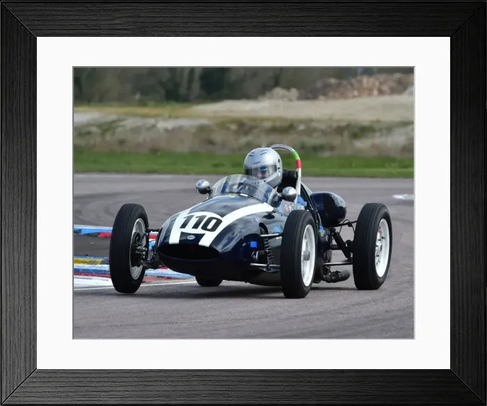 Framed Print : CM1 8921 Greg Thornton, Cooper T52 Framed Print : CM1 8921 Greg Thornton, Cooper T52