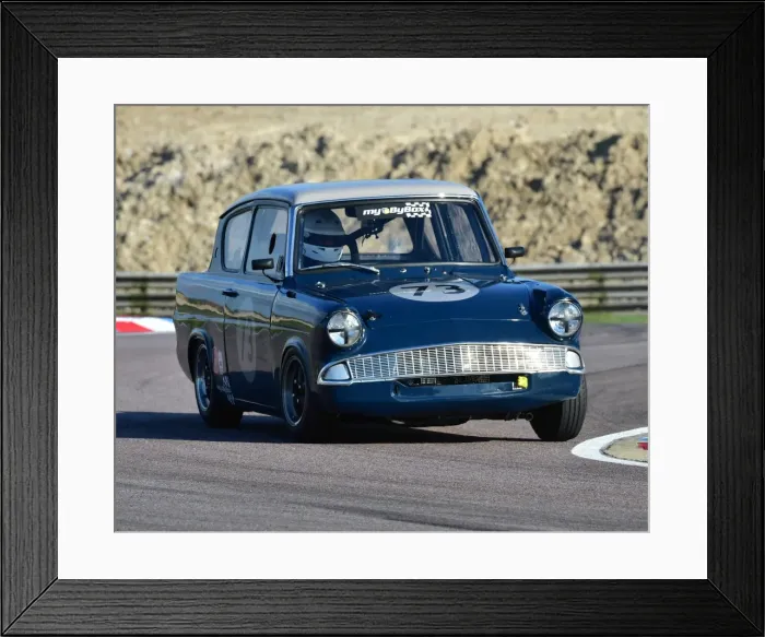 Framed Print : CM1 9450 Robyn Slater, Ford Anglia Framed Print : CM1 9450 Robyn Slater, Ford Anglia