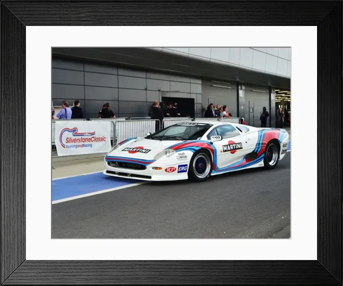 Framed Print : CM1 9959 Justin Law, Jaguar XJ220 Framed Print : CM1 9959 Justin Law, Jaguar XJ220