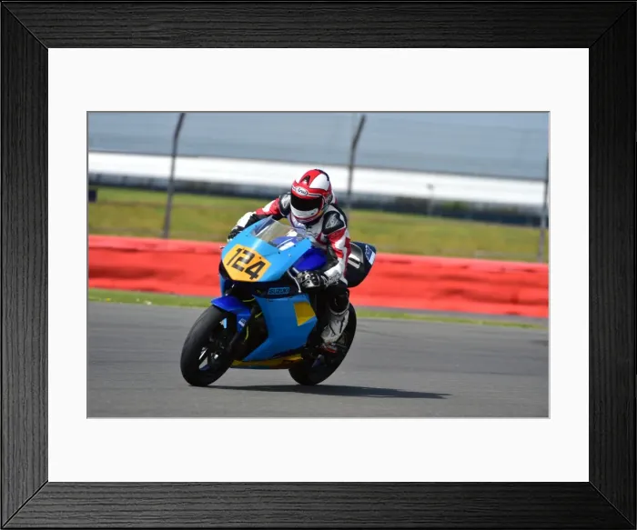Framed Print : CM2 2644 Kurtis Butler, Suzuki, MRO Minitwins Framed Print : CM2 2644 Kurtis Butler, Suzuki, MRO Minitwins