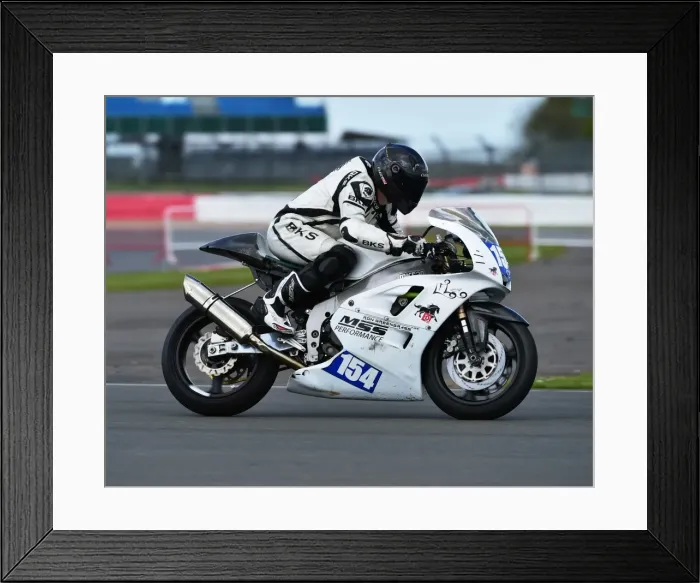 Framed Print : CM2 3243 Andy Saunders, Kawasaki, EDIasia Formula 400 Framed Print : CM2 3243 Andy Saunders, Kawasaki, EDIasia Formula 400