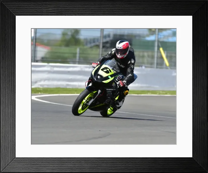 Framed Print : CM2 2657 Martin Pearson, Honda Framed Print : CM2 2657 Martin Pearson, Honda