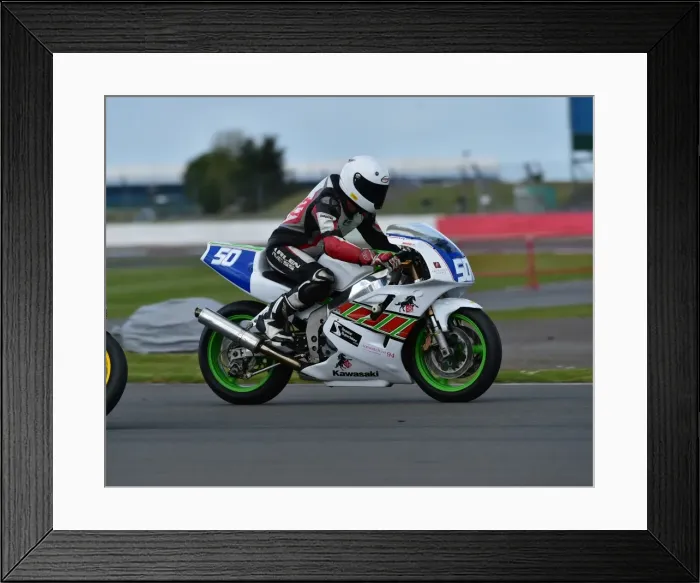 Framed Print : CM2 3247 Graham Higlett, Kawasaki Framed Print : CM2 3247 Graham Higlett, Kawasaki