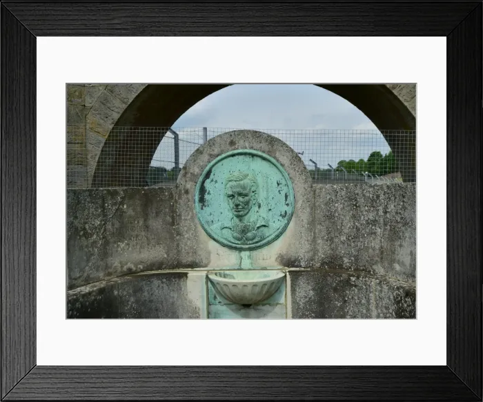 Framed Print : CM2 1905 Pat Fairfield memorial Framed Print : CM2 1905 Pat Fairfield memorial