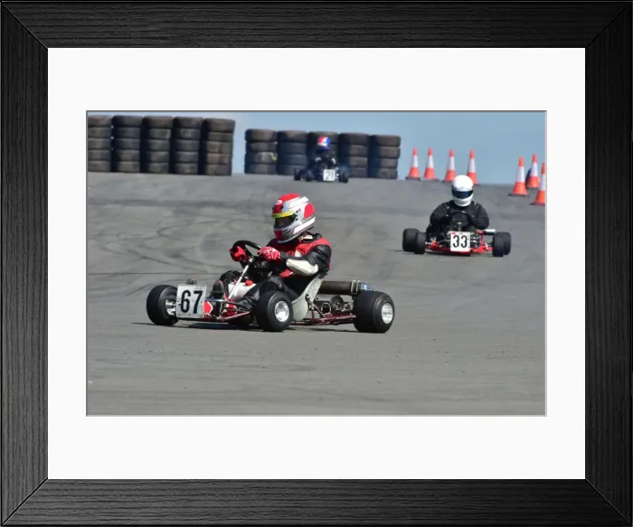 Framed Print : CM2 0970 Gareth Nicolai, Swiss Hutless, Parilla TT27