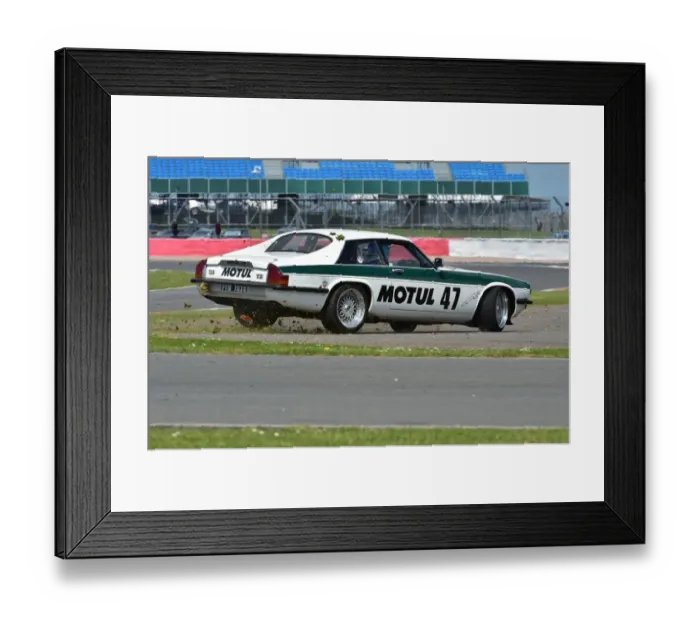 Framed Print : CM2 4251 Paul Aslett, Jaguar XJS, PYM 703 R Framed Print : CM2 4251 Paul Aslett, Jaguar XJS, PYM 703 R