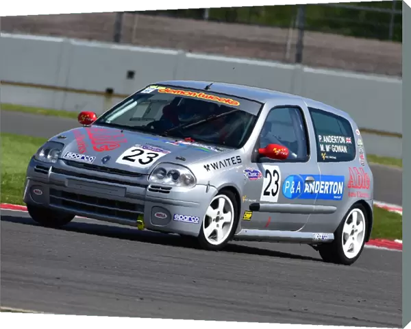 CM2 2685 Paul Anderton, Michael McGowan, Renault Clio