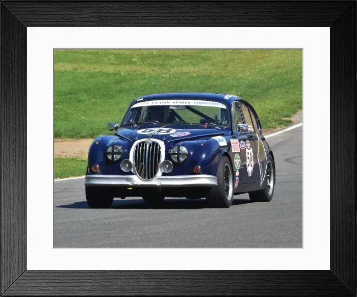 Framed Print : CM2 7420 Derek Pearce, Jaguar MkII Framed Print : CM2 7420 Derek Pearce, Jaguar MkII
