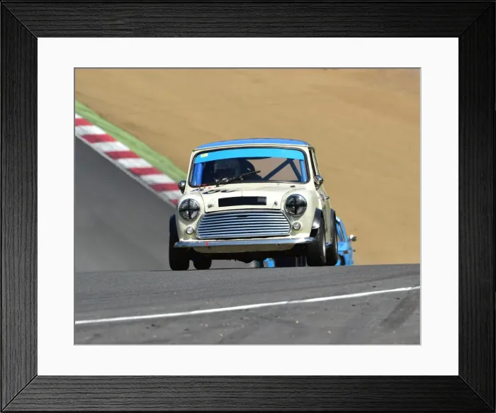 Framed Print : CM2 7598 Colin Newbold, MG B Roadster, HUH 587 D Framed Print : CM2 7598 Colin Newbold, MG B Roadster, HUH 587 D